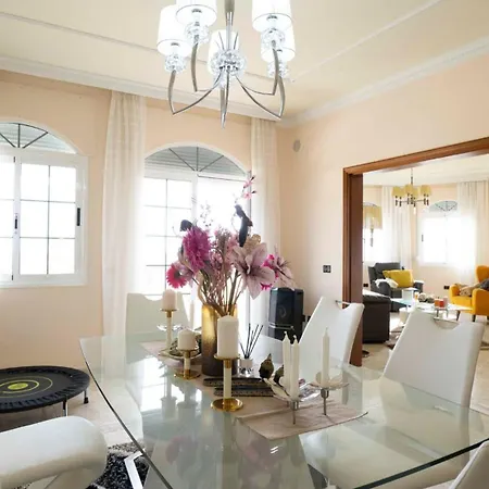 Luxury * Candelaria