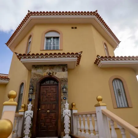 Luxury Holiday home